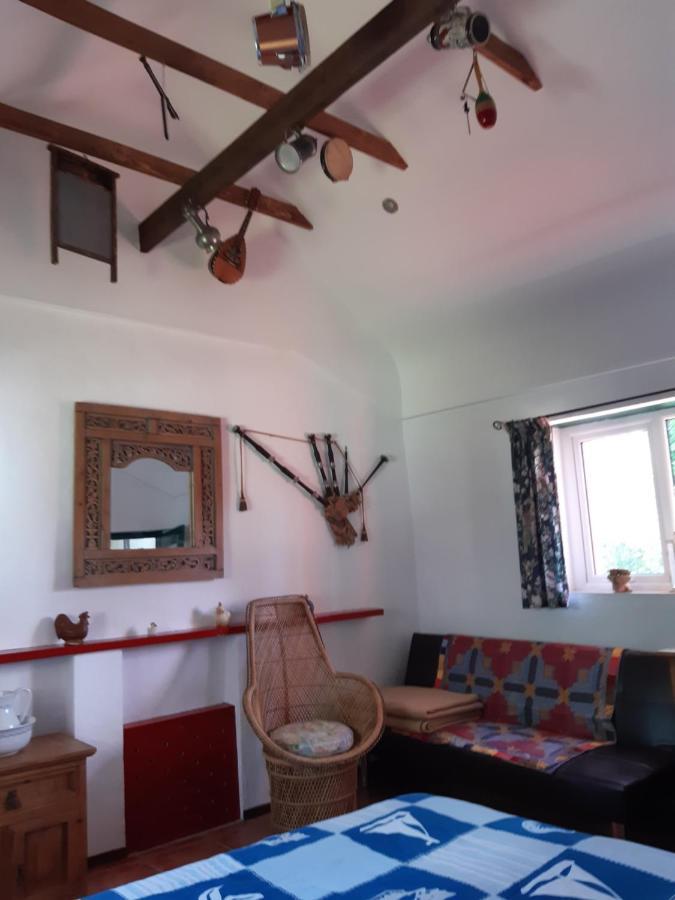 Back2Roots - Beautifully Restored Cottage, Doochary Екстериор снимка